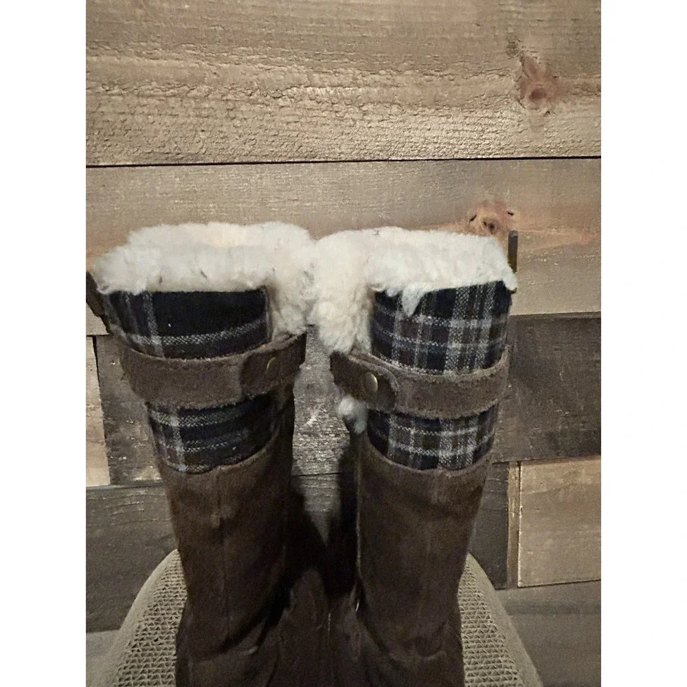 Ugg  Girls Winter Tall Maura Brown Suede Plaid Buckle‎ Zipper Boot Size 1 3286